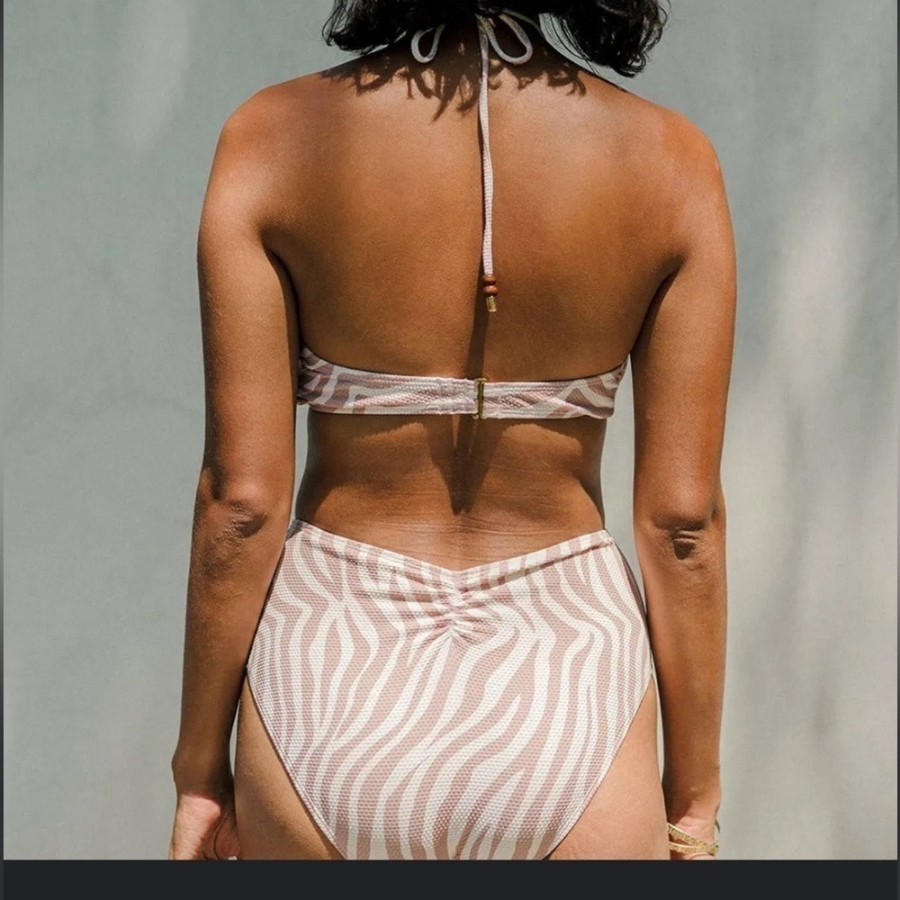Kingdom & State
Calypso Halter Monokini